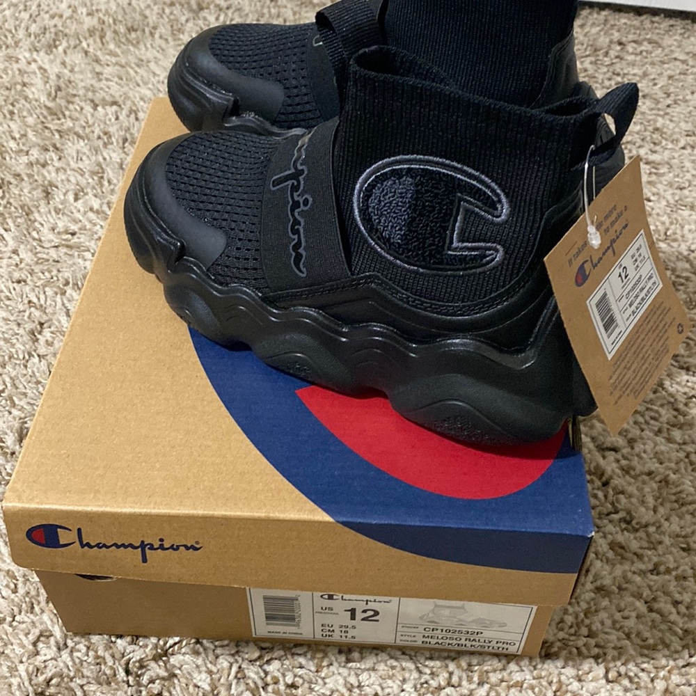 All black Champion pull on sneaker